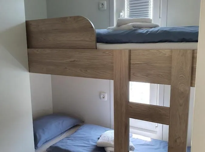 Floating House Sena Ботель