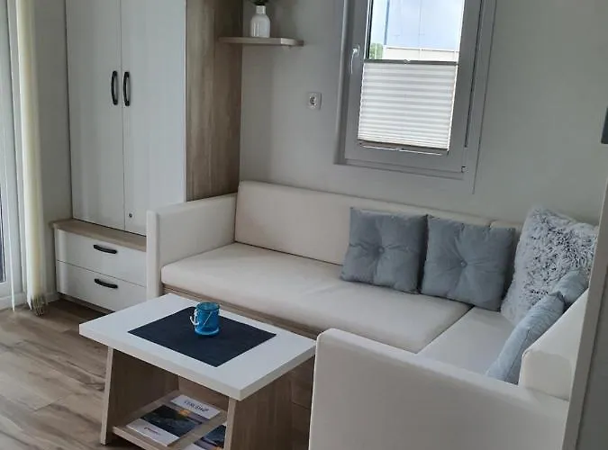 Floating House Sena Pula