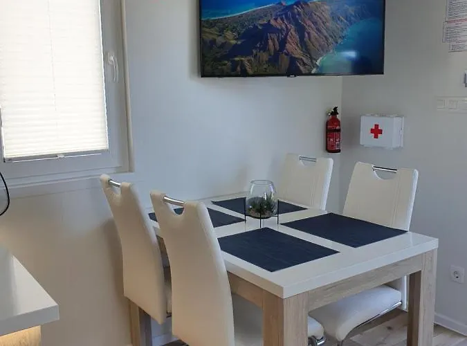 Floating House Sena Πούλα