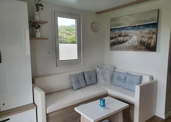 Båthotell Floating House Sena Pula